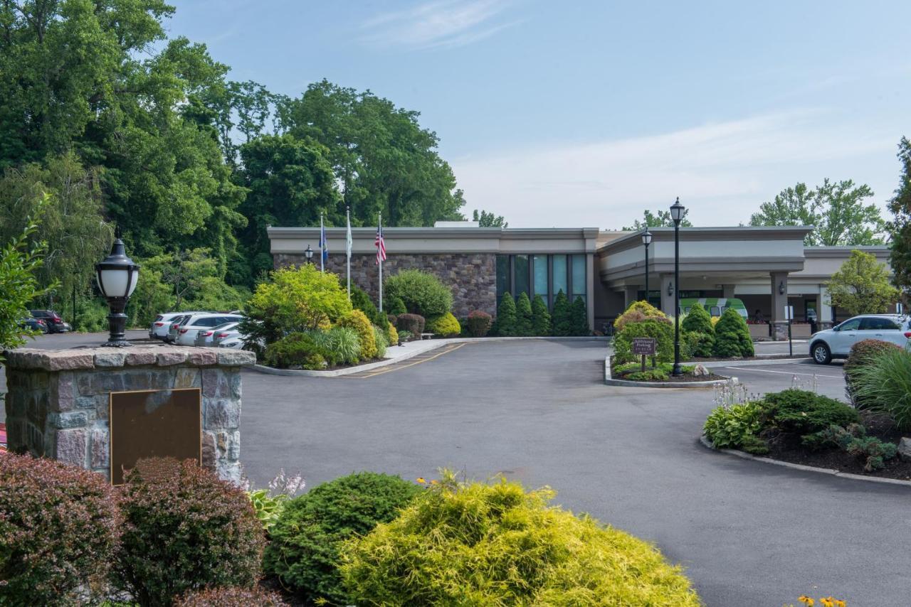 Hotel Mtk Mount Kisco Exterior photo
