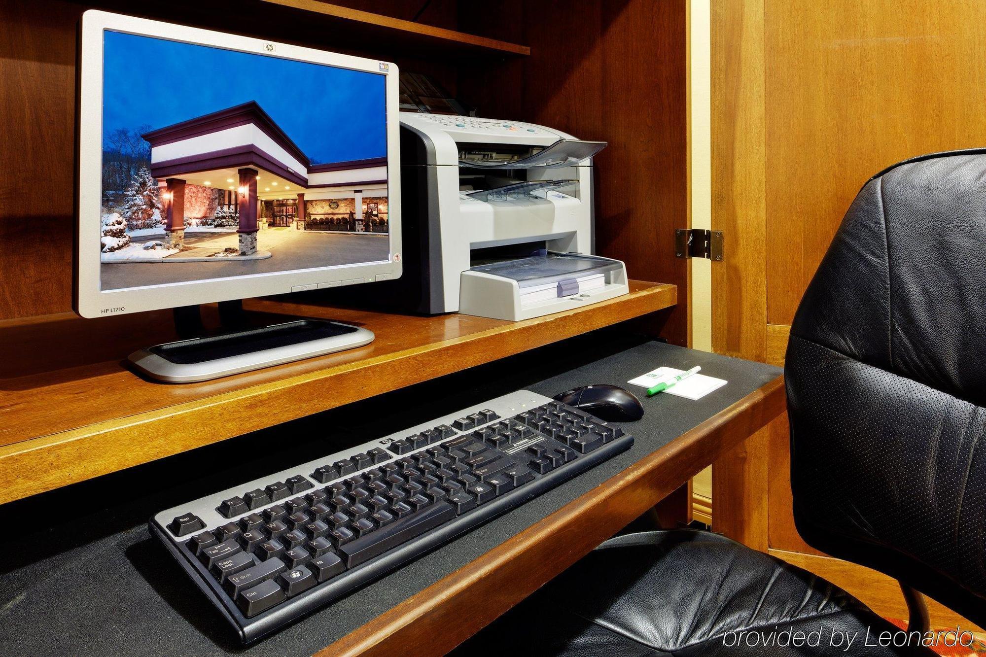 Hotel Mtk Mount Kisco Facilities photo
