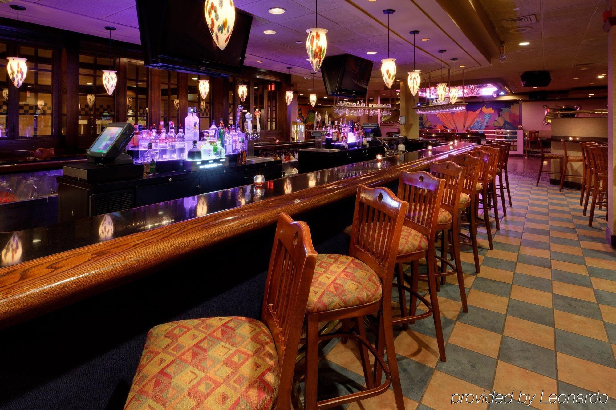 Hotel Mtk Mount Kisco Restaurant photo